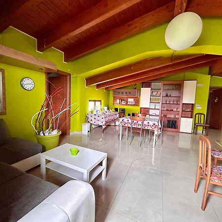 צ'יטה סנט'אנג'לו La Villa In Campagna מראה חיצוני תמונה